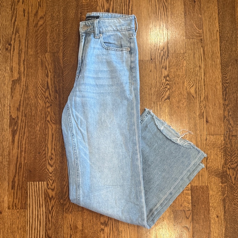 Aéropostale Women’s Light Blue High Rise Wide Leg Jeans Size 000
